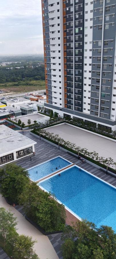 Apartment Mqa Roomstay *